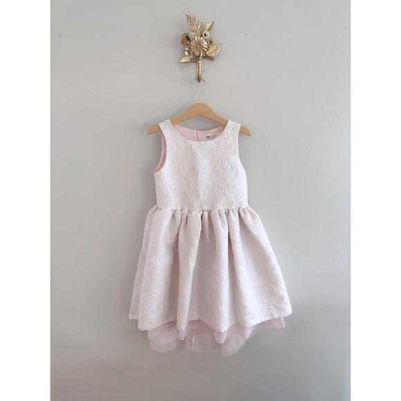 H&M Other - H&M Midi Pink White Dress with tulle size 6-7
